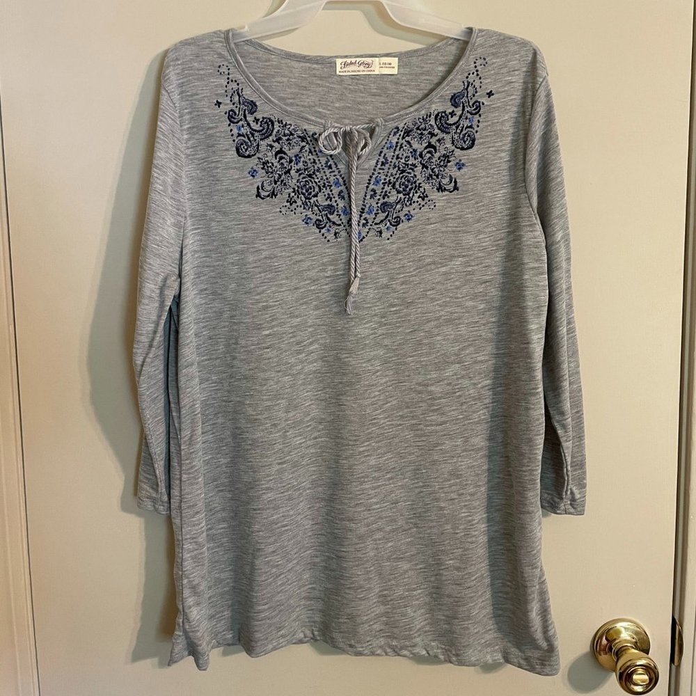 Faded Glory Embroidered Tie Neck 3/4 Sleeve Top